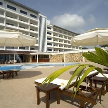 Golden Tulip Kumasi City エクステリア 写真