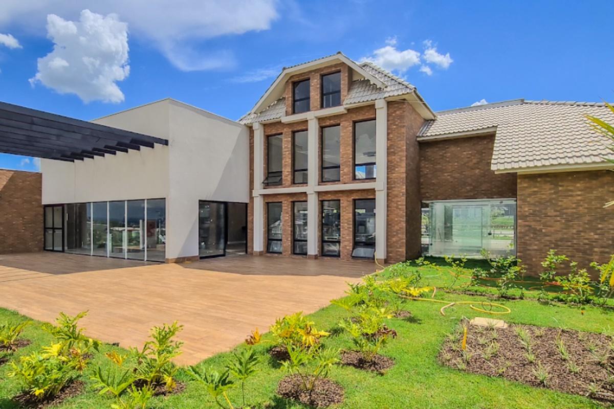Golden Tulip Kumasi City エクステリア 写真