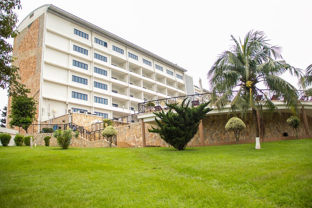 Golden Tulip Kumasi City エクステリア 写真