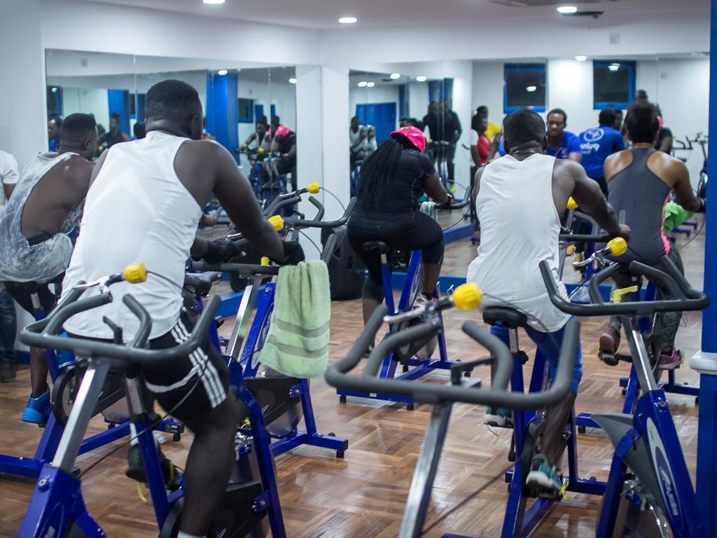 Golden Tulip Kumasi City エクステリア 写真