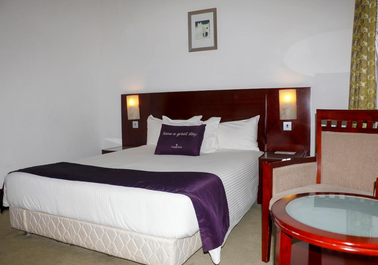 Golden Tulip Kumasi City エクステリア 写真
